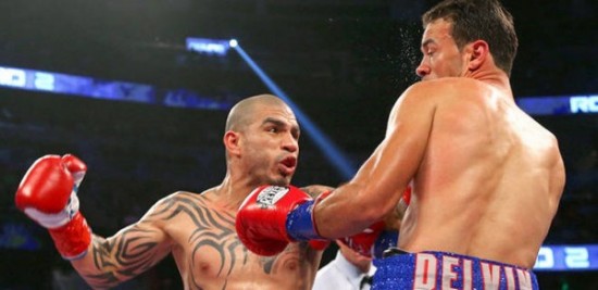 Cotto stops Rodriguez in 3rd