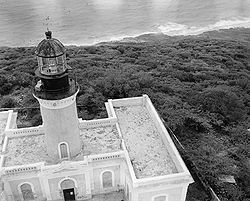 250px-Caja_de_Muerto_Lighthouse