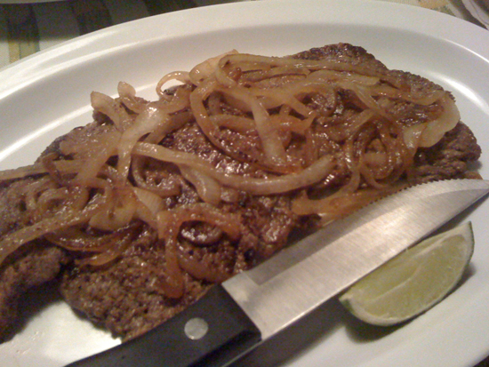 Bistec Encebollado (Steak & Onions)