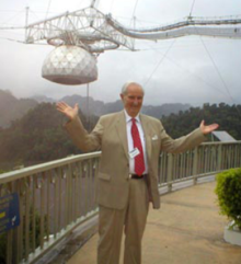 Bill Gordon and a host of friends and former and present Arecibo staff met at the observatory to celebrate the 40th anniversary of its inauguration. 