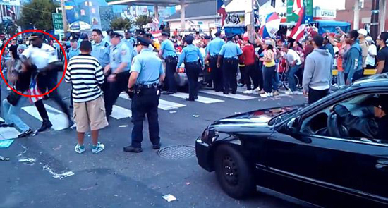Philadelphia cop punching woman in the face during Puerto Rican Day parade
